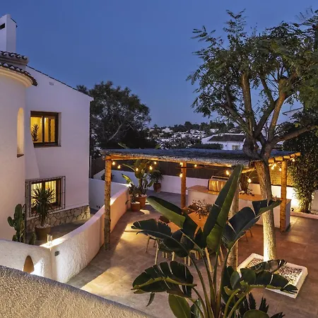 Villa Artista *